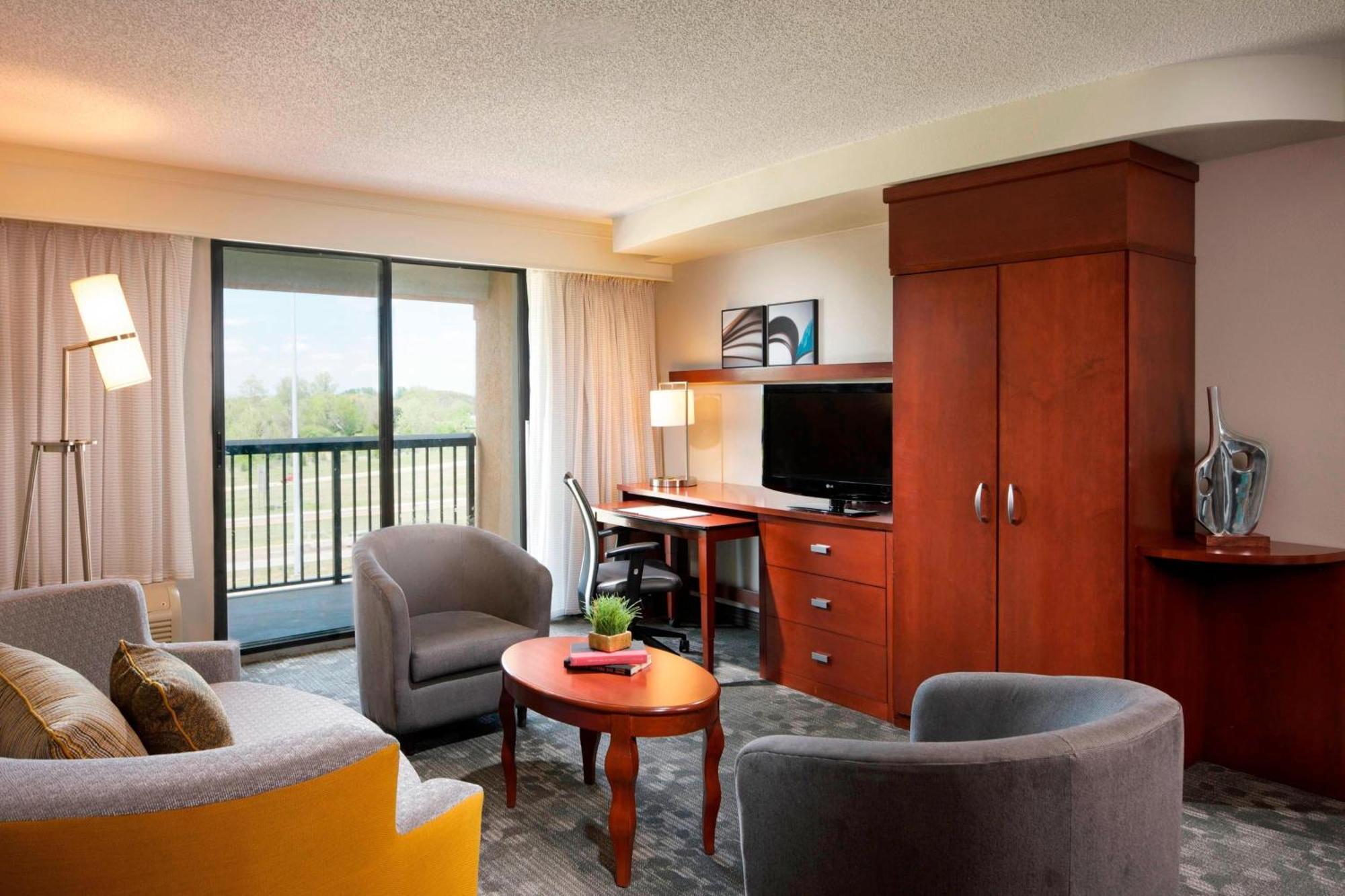 Courtyard By Marriott Jackson Hotel Exterior foto