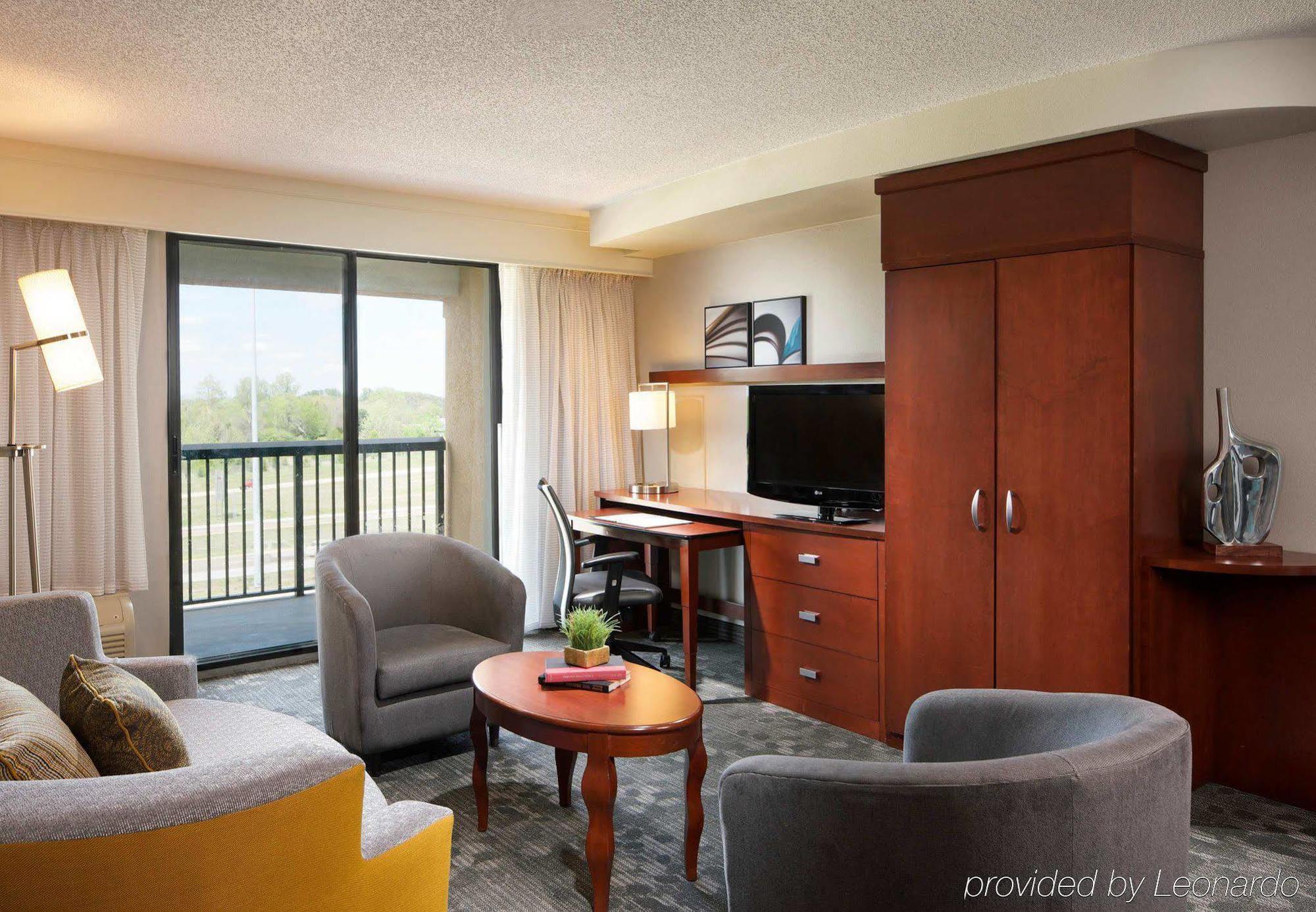 Courtyard By Marriott Jackson Hotel Exterior foto